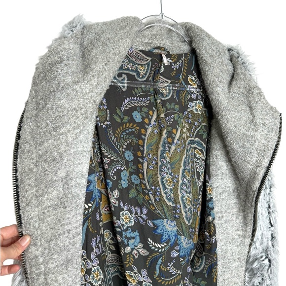 Free People | Fluffy Dolman Faux Fur Jacket XS/S - Picture 11 of 13